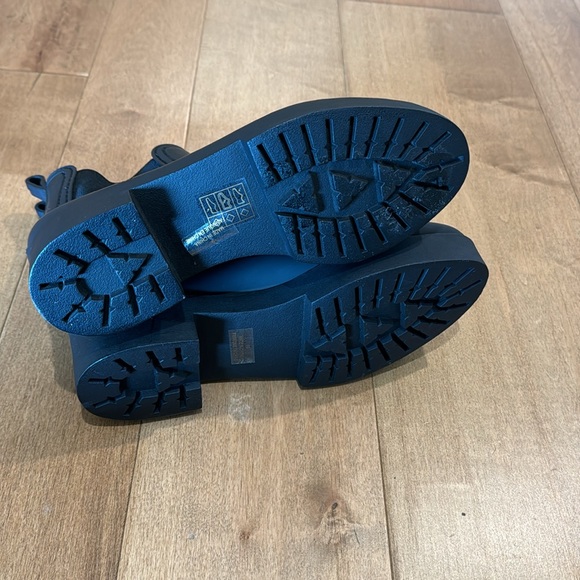 Jeffrey Champlbell rain boots! New! - Picture 4 of 5